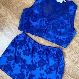 VINTAGE VICTORIA’S SECRET SET